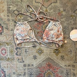 Alterd state bikini top, XS.